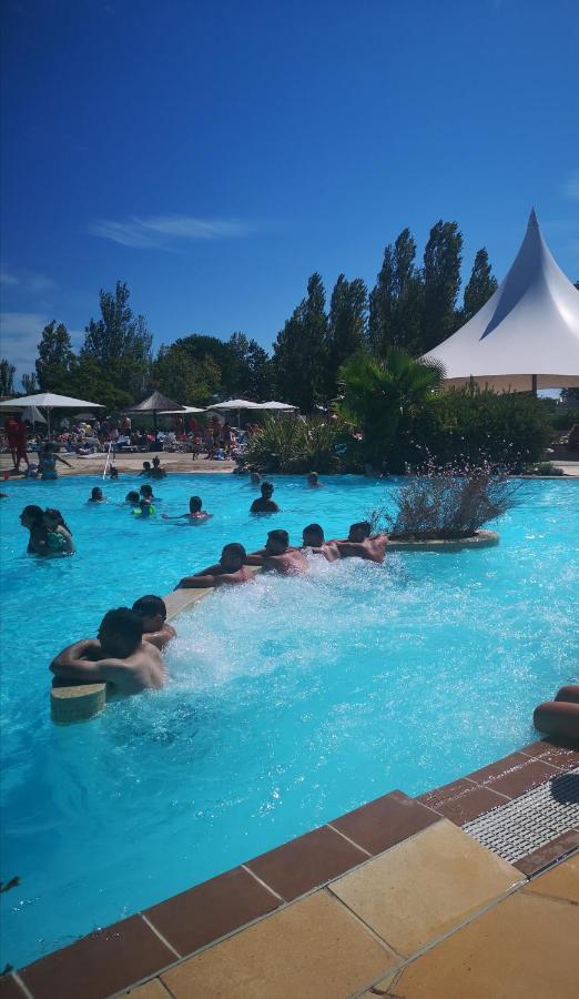 Camping La Carabasse Vias-Plage-T4 Climatise,Tout Confort, Emplacement Calme ! Exteriör bild