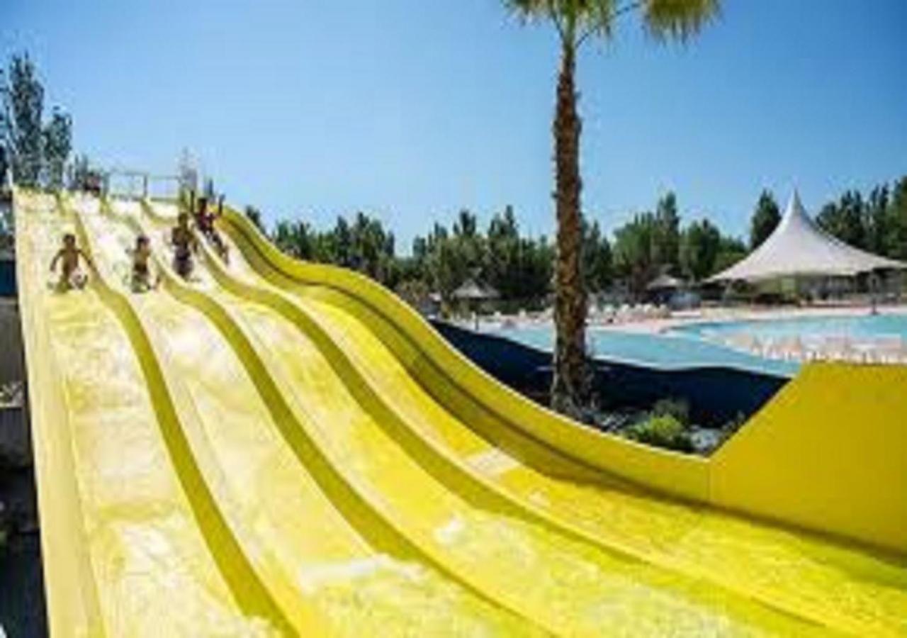 Camping La Carabasse Vias-Plage-T4 Climatise,Tout Confort, Emplacement Calme ! Exteriör bild